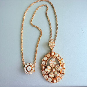 Vintage HOBE Gold Pansy Flower Rhinestone Pearl Pendant Necklace Circa 1940's